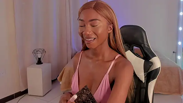 SavannahWildee online show from 01-16-25, 11:48