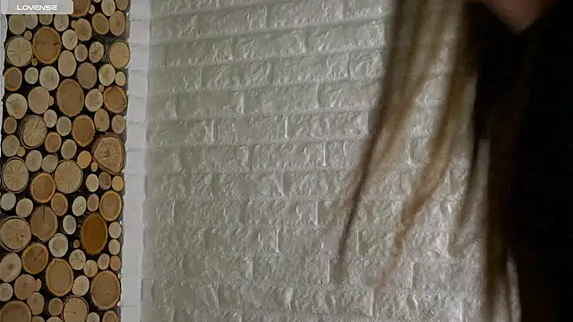 LowOncoming online show from 11-29-25, 02:03