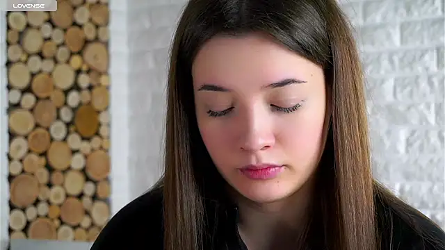 LowOncoming online show from 01-08-26, 02:03