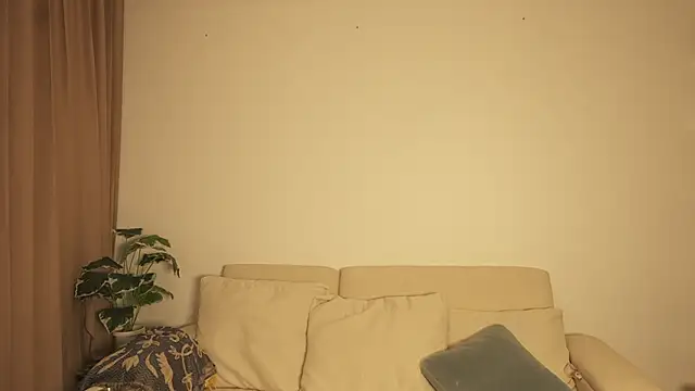 ValerieHill online show from 02-11-25, 11:33