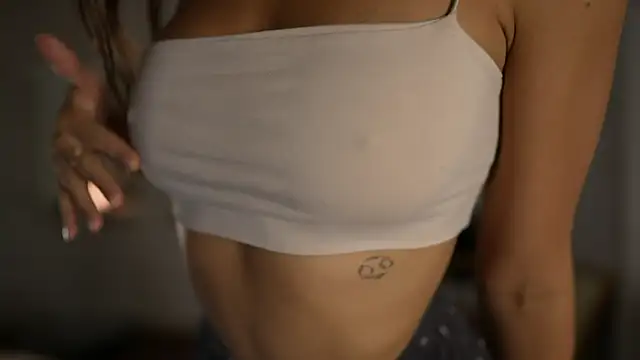 ValerieHill online show from 10-23-25, 03:28