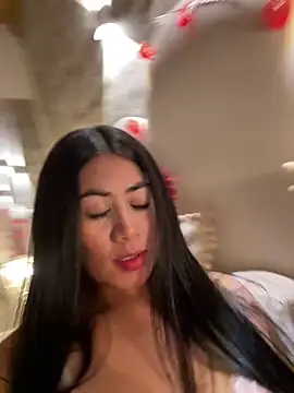  MadiLee  online show from 02-10-25, 12:41