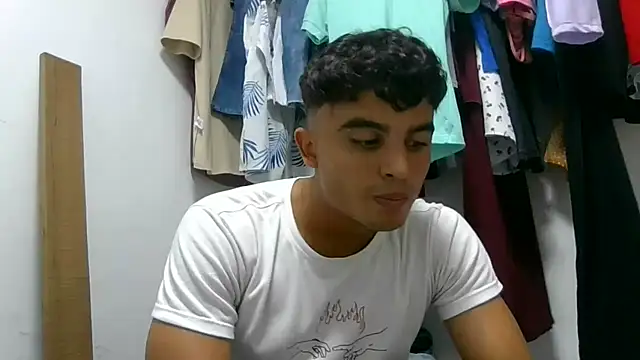 Mentriplex online show from 12-04-24, 01:03