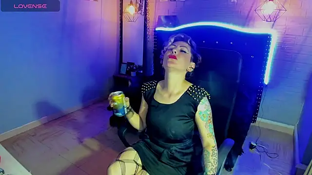 Snapshot of Maria_fernandaxxx_ chatting on 12-28-24, 07:22 Maria fernandaxxx online show from 12-28-24, 07:22
