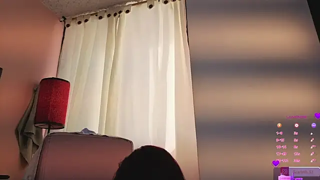 Snapshot of Scarlet_Red_ chatting on 10-11-25, 12:26 Scarlet Red online show from 10-11-25, 12:26