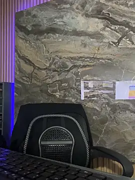 Snapshot of RyanGosslling_ chatting on 11-29-25, 05:38 RyanGosslling online show from 11-29-25, 05:38