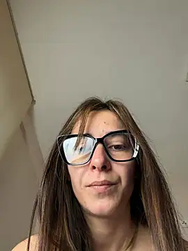 SOFIASWEETSECRETT online show from 03-06-26, 08:22