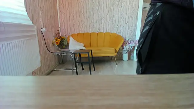 AishaRouhi online show from 02-14-25, 05:19