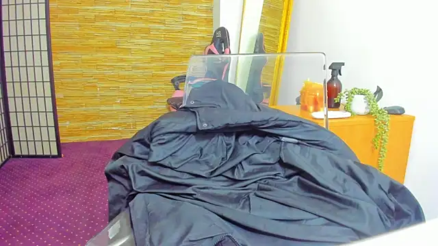 AishaRouhi online show from 03-02-26, 05:19