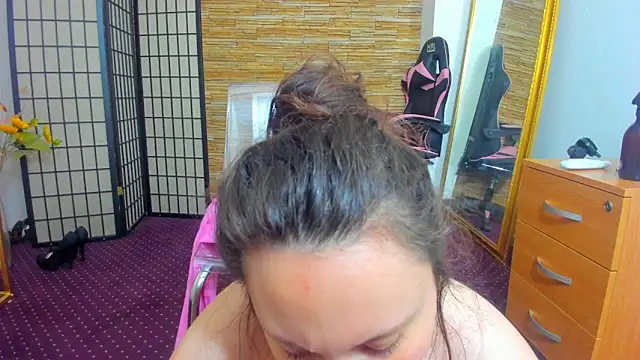 AishaRouhi online show from 03-03-26, 05:02