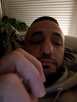 Snapshot of Reeeks69 chatting on 01-29-25, 01:48 Reeeks69 online show from 01-29-25, 01:48