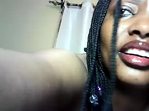 Snapshot of nanaswee chatting on 07-13-26, 04:21 nanaswee online show from 07-13-26, 04:21