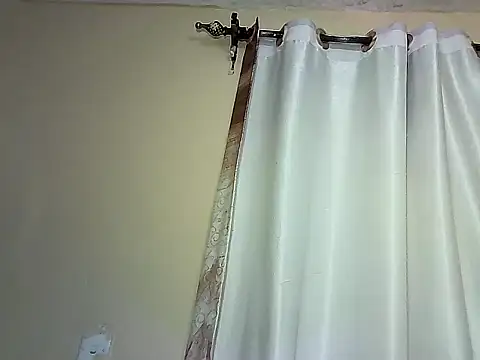 Snapshot of nanaswee chatting on 07-21-26, 04:20 nanaswee online show from 07-21-26, 04:20