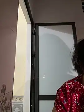 Hachi Sweetbabie  online show from 03-17-25, 01:08