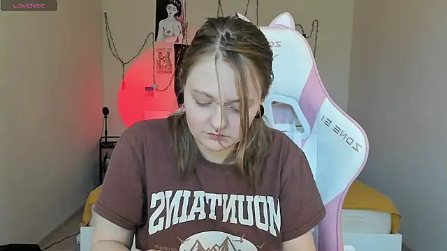 Snapshot of BebKonie chatting on 01-15-25, 08:20 BebKonie online show from 01-15-25, 08:20