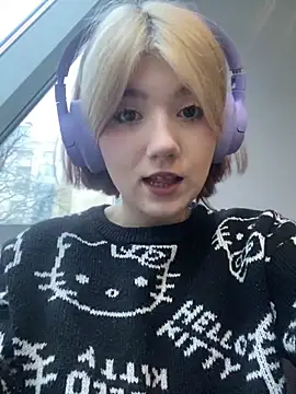 Snapshot of Baby__Naughty chatting on 01-09-25, 12:09 Baby Naughty online show from 01-09-25, 12:09