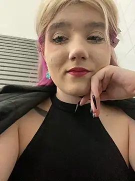 Snapshot of Baby__Naughty chatting on 01-22-25, 11:23 Baby Naughty online show from 01-22-25, 11:23