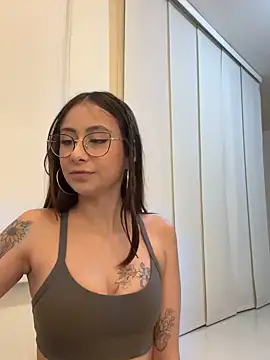 juanasnz99 online show from 12-14-24, 05:29