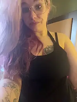 Lalalynn online show from 02-12-26, 07:20