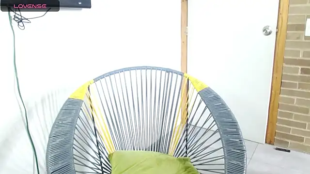 Snapshot of helenacyruss chatting on 11-17-25, 05:52 helenacyruss online show from 11-17-25, 05:52