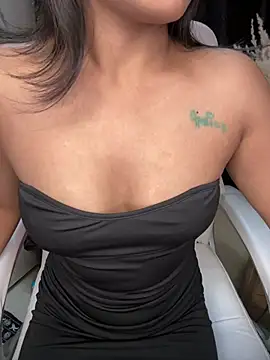 LeisyXO online show from 01-02-25, 09:50