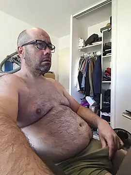 Snapshot of veryverybigdick45 chatting on 06-18-26, 09:09 veryverybigdick45 online show from 06-18-26, 09:09