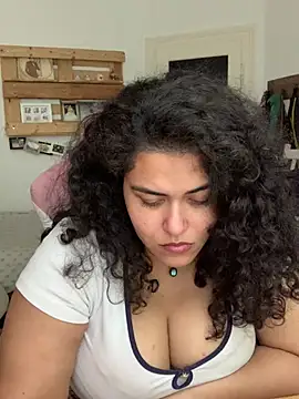 Curvydesifromgermany online show from 07-09-26, 01:37