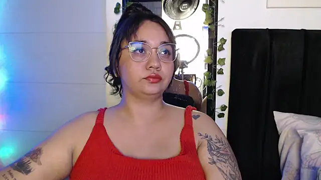 Snapshot of Alezapark chatting on 06-26-26, 03:22 Alezapark online show from 06-26-26, 03:22