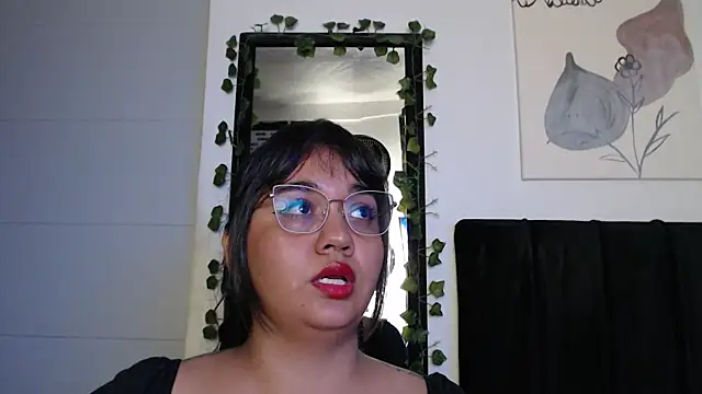 Snapshot of Alezapark chatting on 08-07-26, 02:02 Alezapark online show from 08-07-26, 02:02