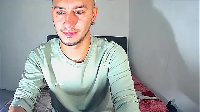 Kevin Torres online show from 11-12-25, 04:13