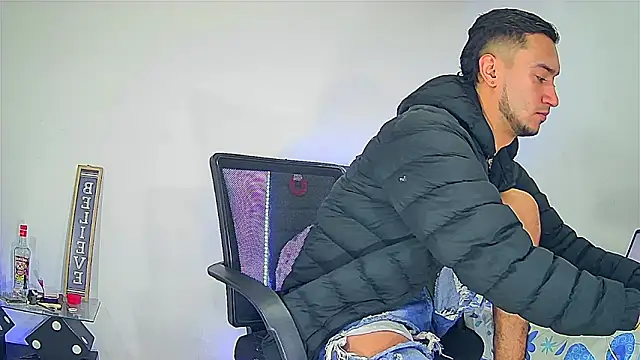 Kevin Torres online show from 02-13-26, 02:24