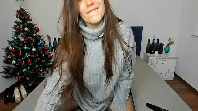 Snapshot of Moon__Eclipse chatting on 12-06-24, 08:26 Moon Eclipse online show from 12-06-24, 08:26