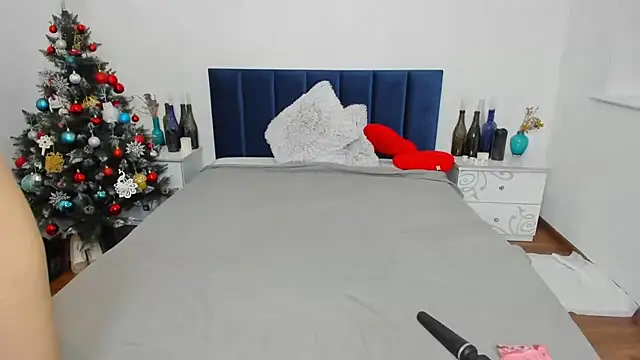 Snapshot of Moon__Eclipse chatting on 01-06-25, 08:57 Moon Eclipse online show from 01-06-25, 08:57