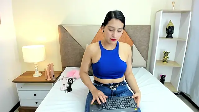 Snapshot of JennaCollins149 chatting on 12-23-24, 10:23 JennaCollins149 online show from 12-23-24, 10:23