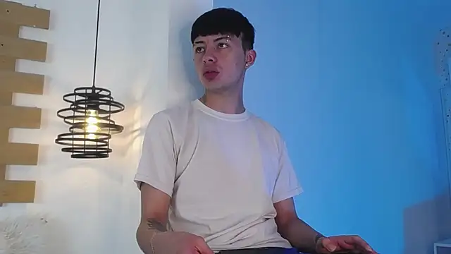 Steev Novoa online show from 03-07-25, 03:51