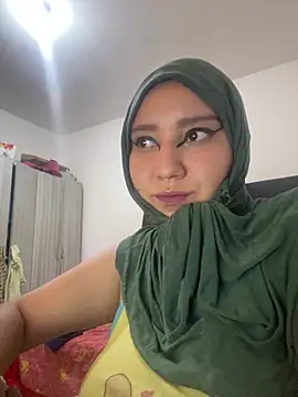 hannahayat online show from 04-12-26, 07:41