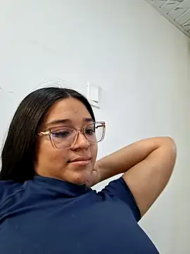 Snapshot of -VICKKY chatting on 07-04-26, 07:31 -VICKKY online show from 07-04-26, 07:31