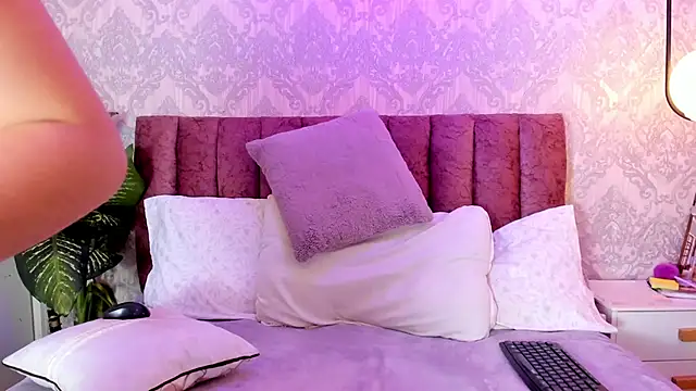 Snapshot of tiffany_becker chatting on 01-22-25, 03:40 tiffany becker online show from 01-22-25, 03:40