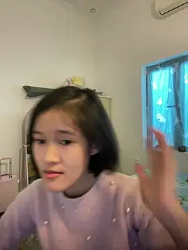 Snapshot of thithi8369 chatting on 12-15-24, 05:34 thithi8369 online show from 12-15-24, 05:34