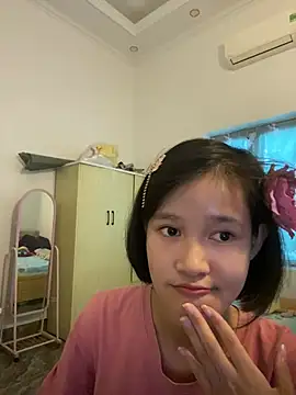 Snapshot of thithi8369 chatting on 12-17-24, 07:18 thithi8369 online show from 12-17-24, 07:18