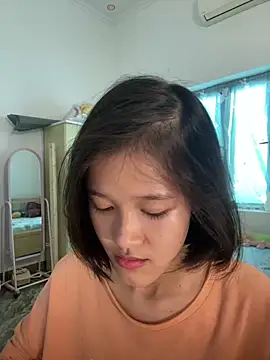 Snapshot of thithi8369 chatting on 01-02-25, 03:37 thithi8369 online show from 01-02-25, 03:37