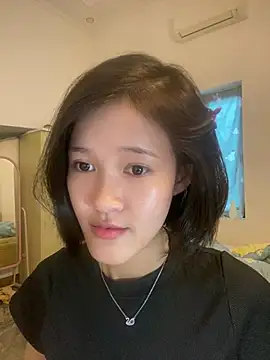 Snapshot of thithi8369 chatting on 03-12-25, 04:30 thithi8369 online show from 03-12-25, 04:30