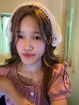 Snapshot of thithi8369 chatting on 09-09-25, 03:50 thithi8369 online show from 09-09-25, 03:50