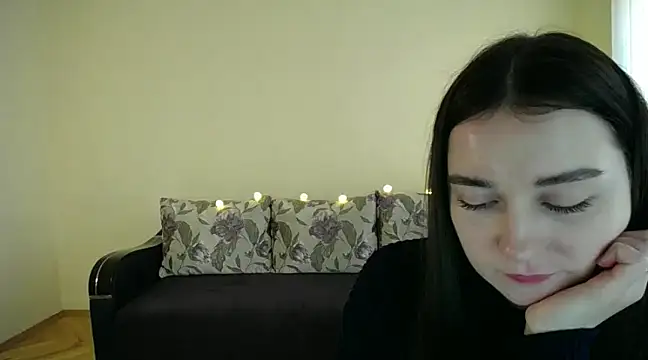 Pretty shy online show from 02-01-25, 12:05