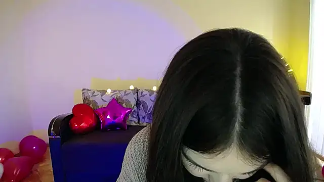 Pretty shy online show from 02-10-25, 12:08