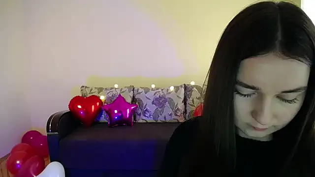 Pretty shy online show from 02-13-25, 09:09