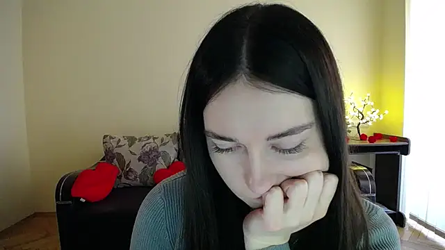 Pretty shy online show from 03-11-26, 09:48