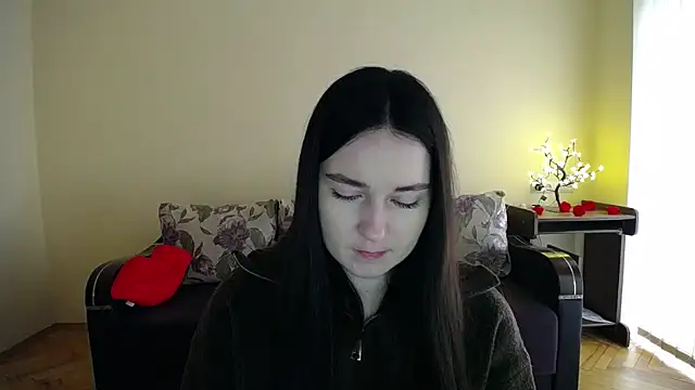 Pretty shy online show from 04-08-26, 08:47