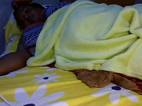 zoey10 online show from 10-30-25, 07:03