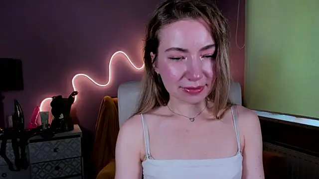 Mia Tasty online show from 09-21-25, 01:24